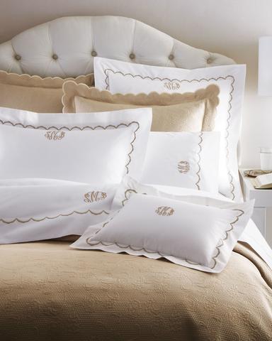 Set of 5 throw pillows